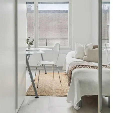 Apartament Luxhousing